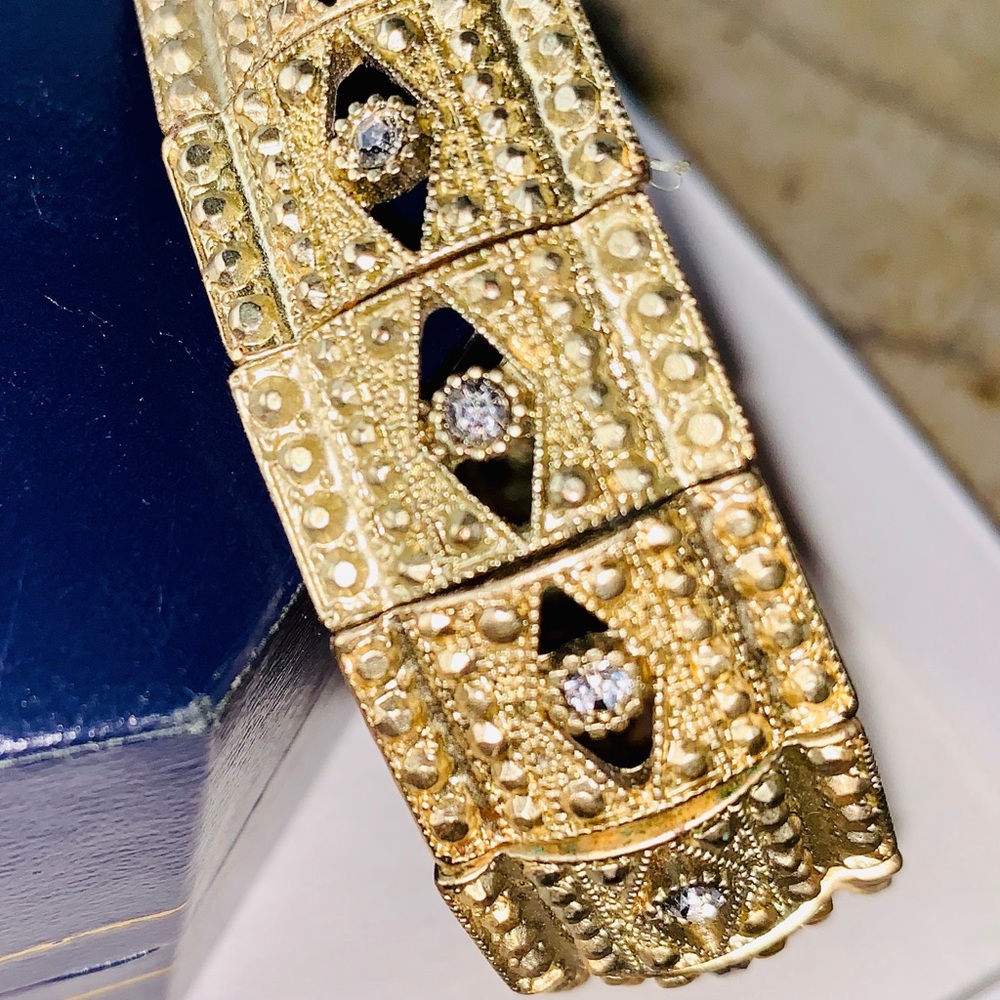 Very delicate cz stretch vintage bracelet. - Picture 1 of 5